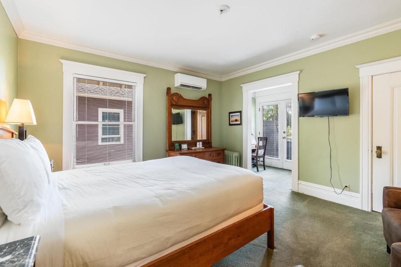 Seattle Gaslight Inn Екстер'єр фото