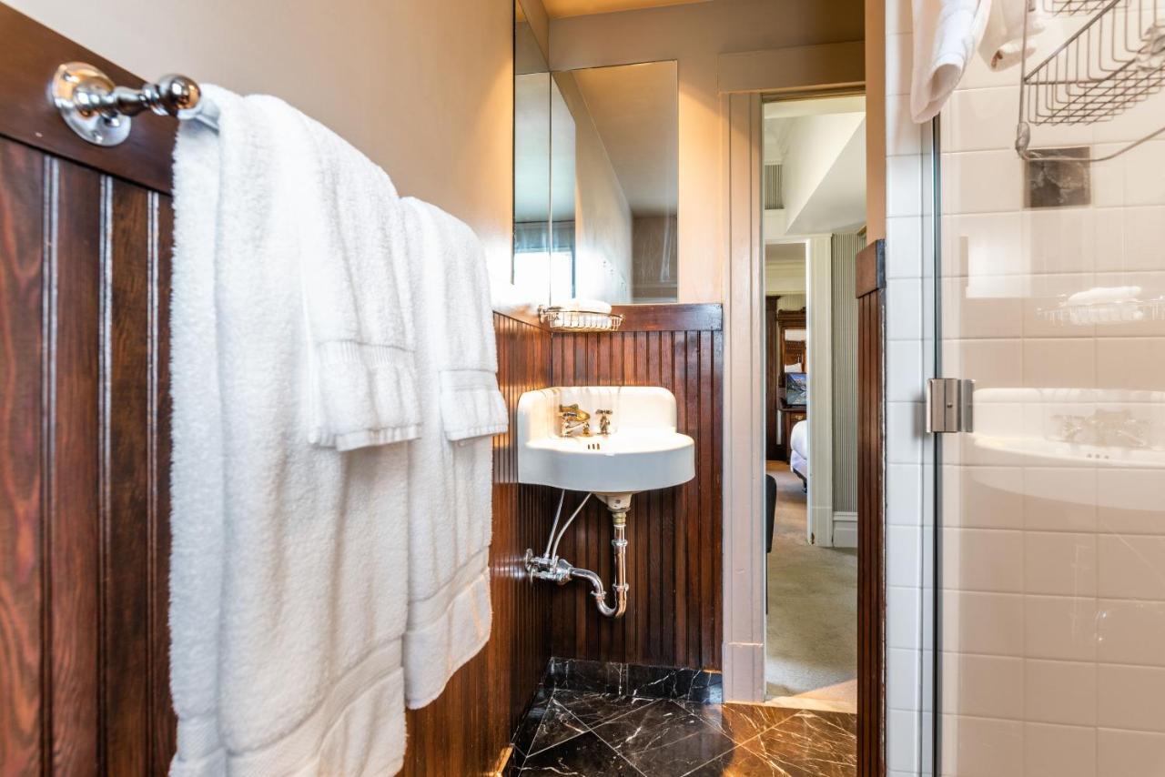 Seattle Gaslight Inn Екстер'єр фото